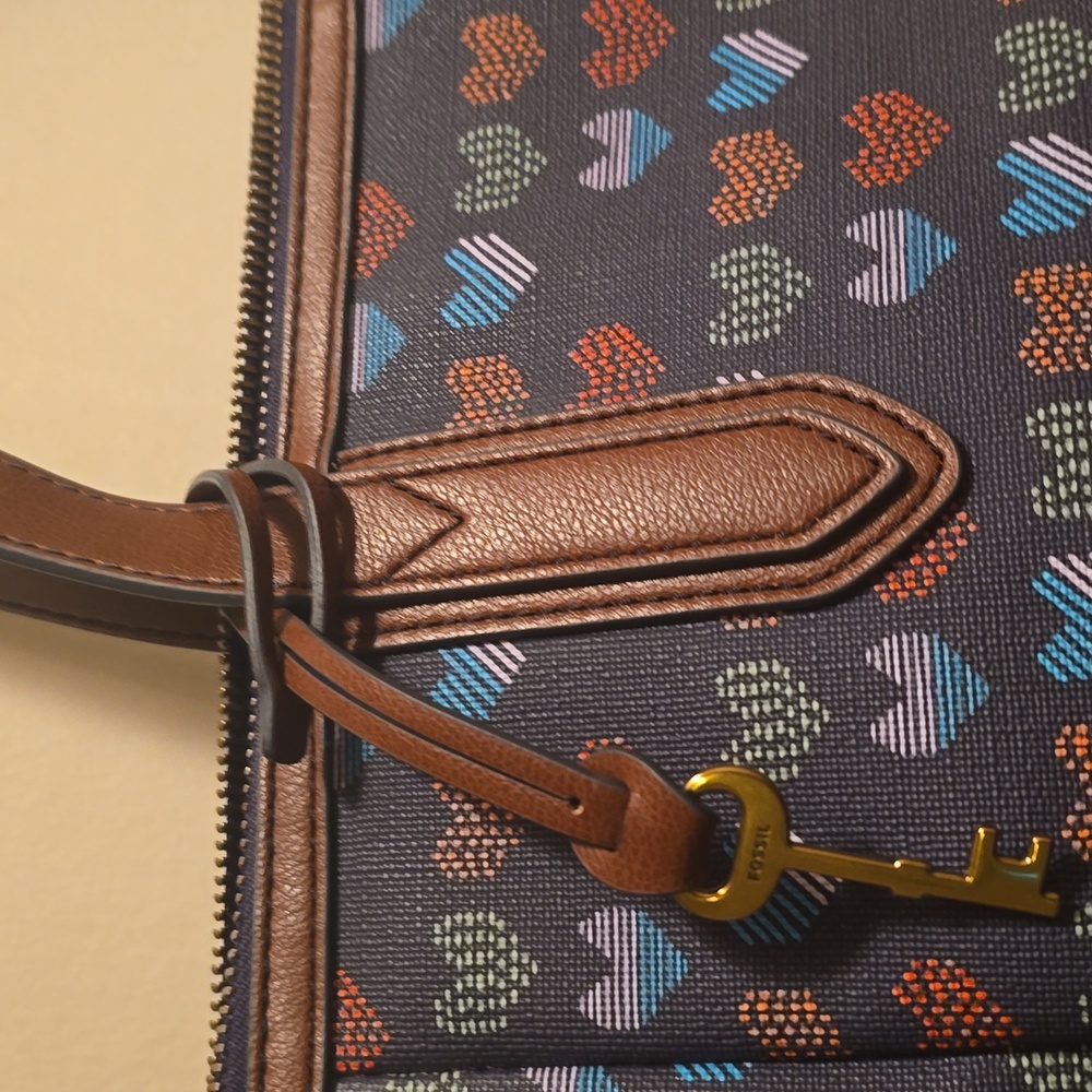 Fossil Brown and Blue Heart Pattern Tote Bag - Picture 6 of 8